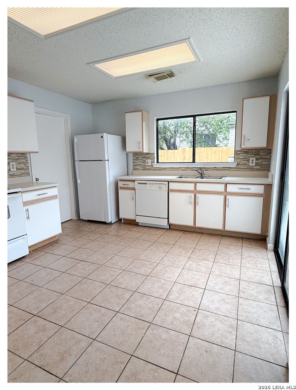 Photo of 9003 mountain field, San Antonio, TX 78240 (MLS # 1947349)