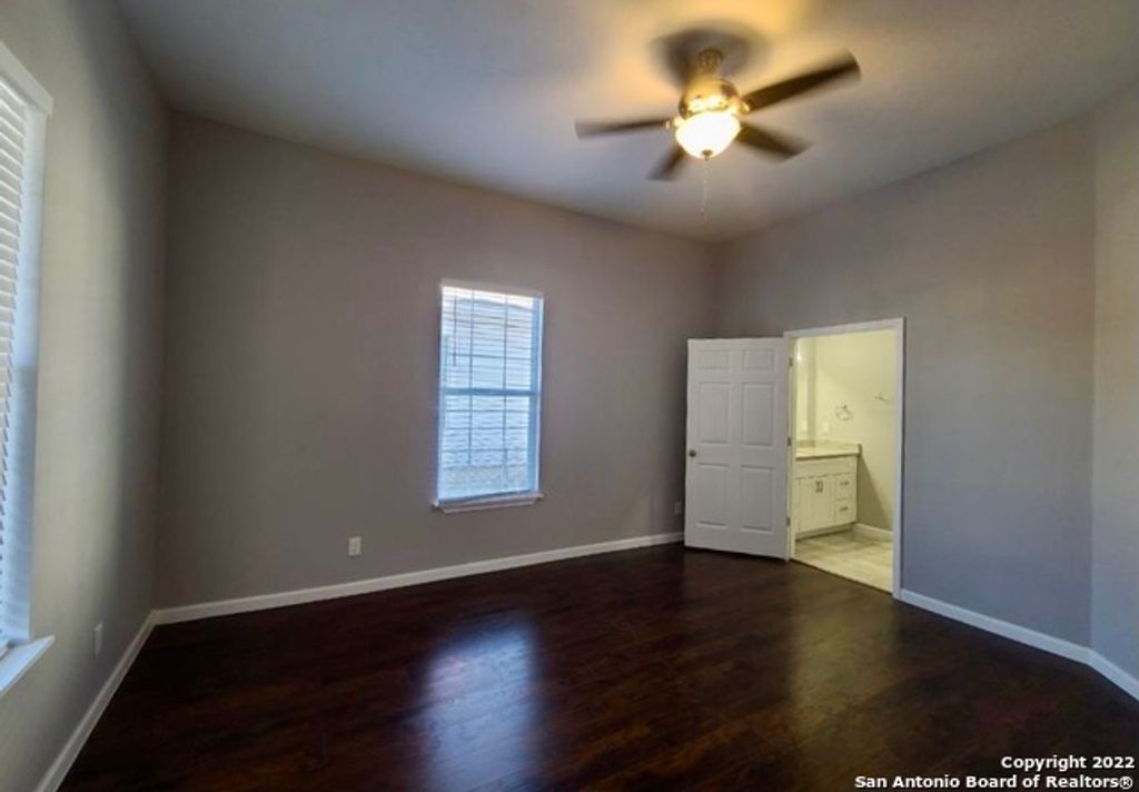 Photo of 228 Lotus AVE 201 #201, San Antonio, TX 78210 (MLS # 1992351)
