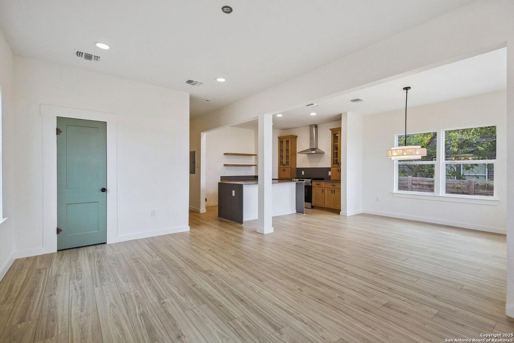 Photo of 314 Nika, San Antonio, TX 78208 (MLS # 1926801)