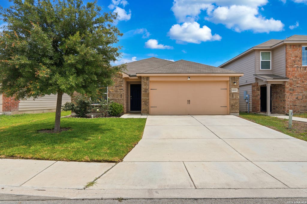 Photo of 15022 SILVER TREE CV, Von Ormy, TX 78073 (MLS # 2009018)