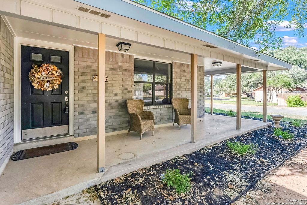 Photo of 1017 Abilene, Pleasanton, TX 78064 (MLS # 1924590)