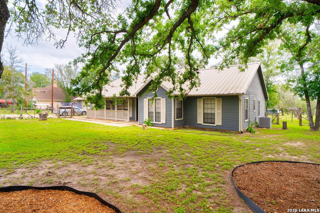 Photo of 759 FALLING LEAVES DR, Adkins, TX 78101 (MLS # 1973226)