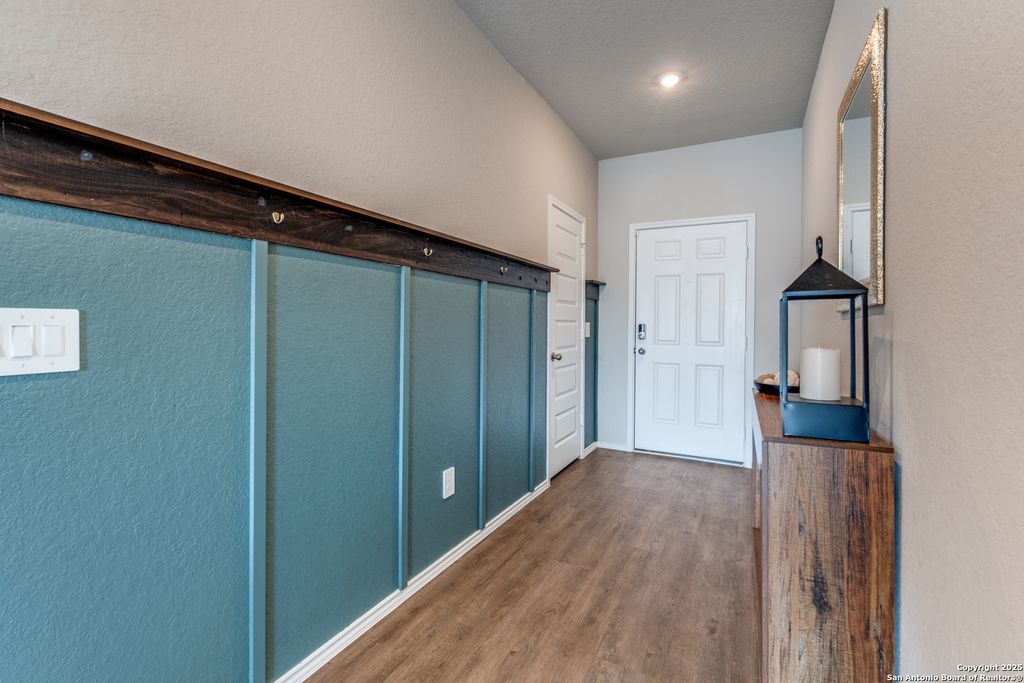 Photo of 1160 Whitney Way, New Braunfels, TX 78130 (MLS # 1919409)