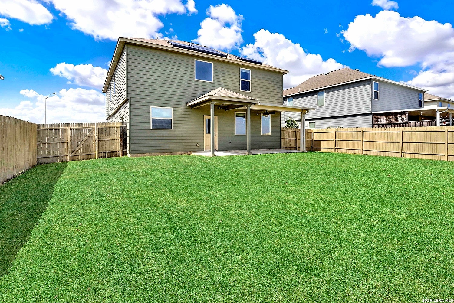 1365 KELLY RIVER ST