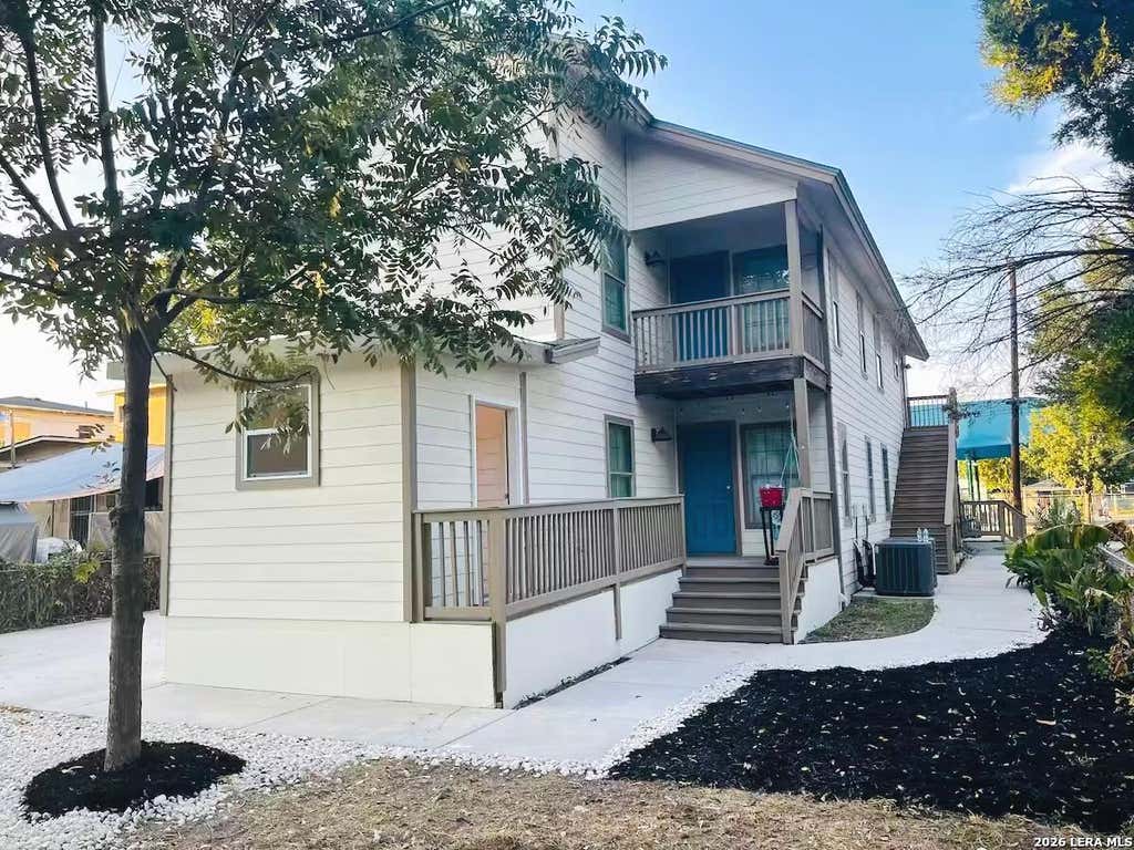 Photo of 618 S Park Blvd, San Antonio, TX 78204 (MLS # 1991006)