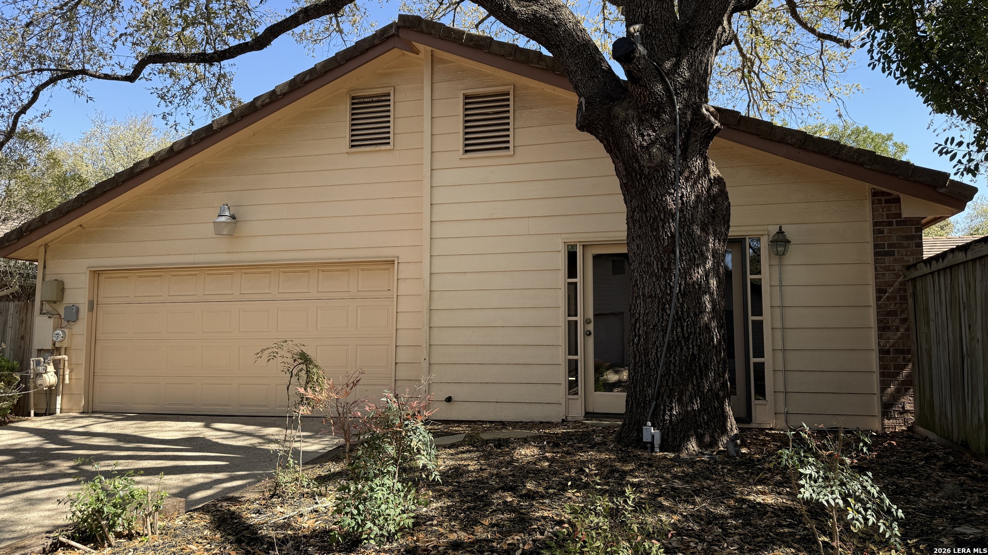 Search 1835 Shoal Run