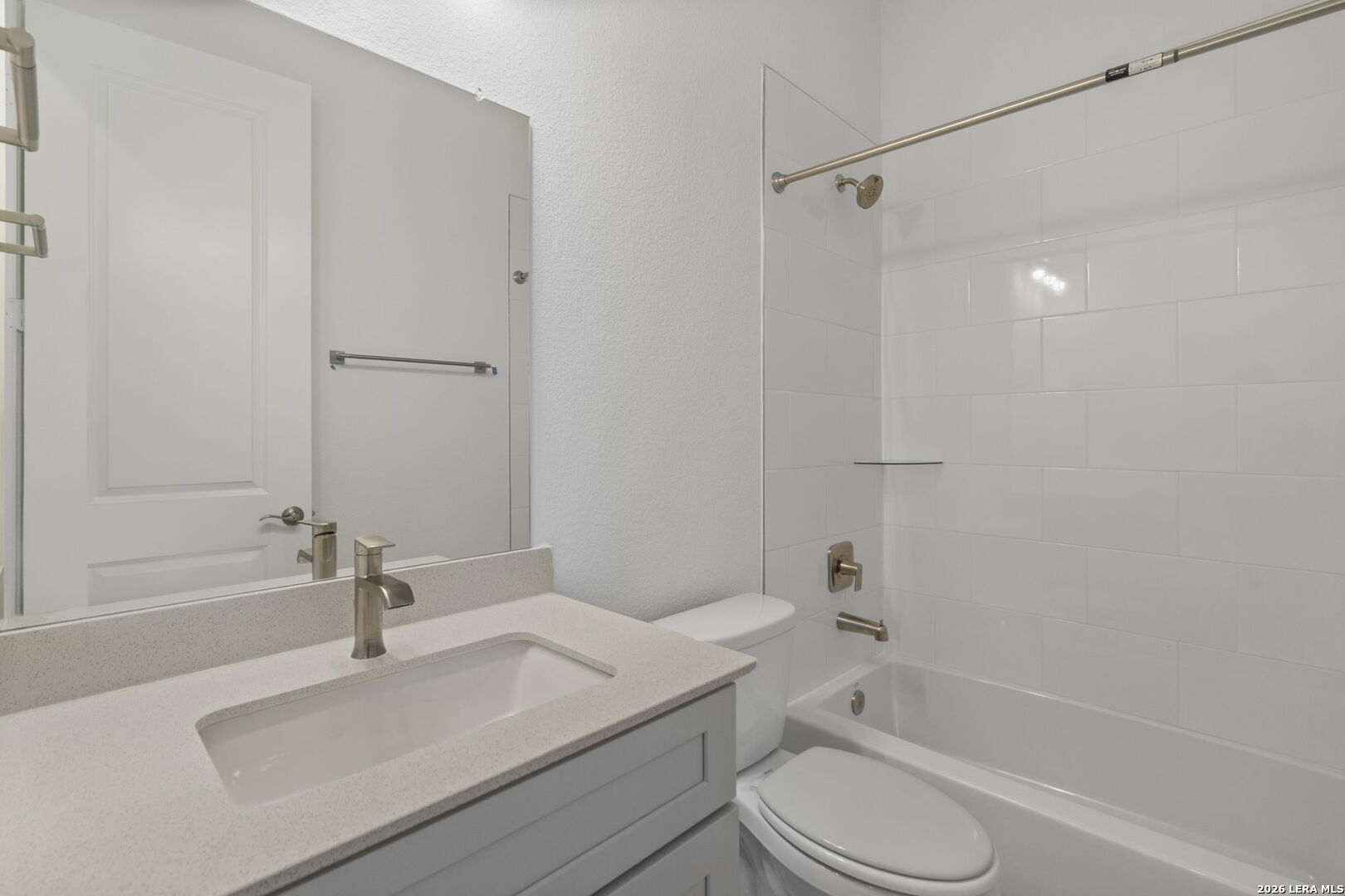 Search 201 Farming Grove