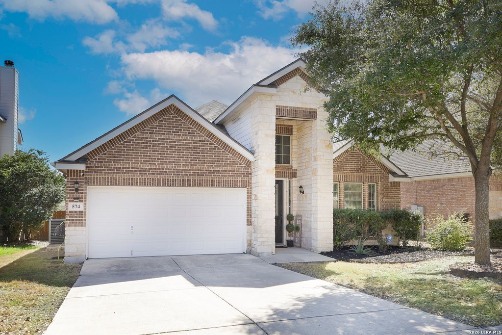 Photo of 574 Calm Springs, San Antonio, TX 78260 (MLS # 1950529)