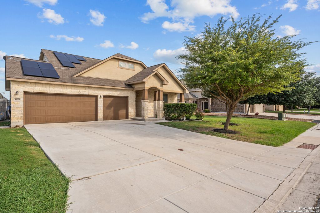 Photo of 3546 High Cloud, New Braunfels, TX 78130 (MLS # 1920539)