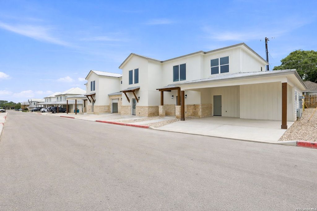 Photo of 1145 PANIOLO DR, Boerne, TX 78006 (MLS # 1960607)