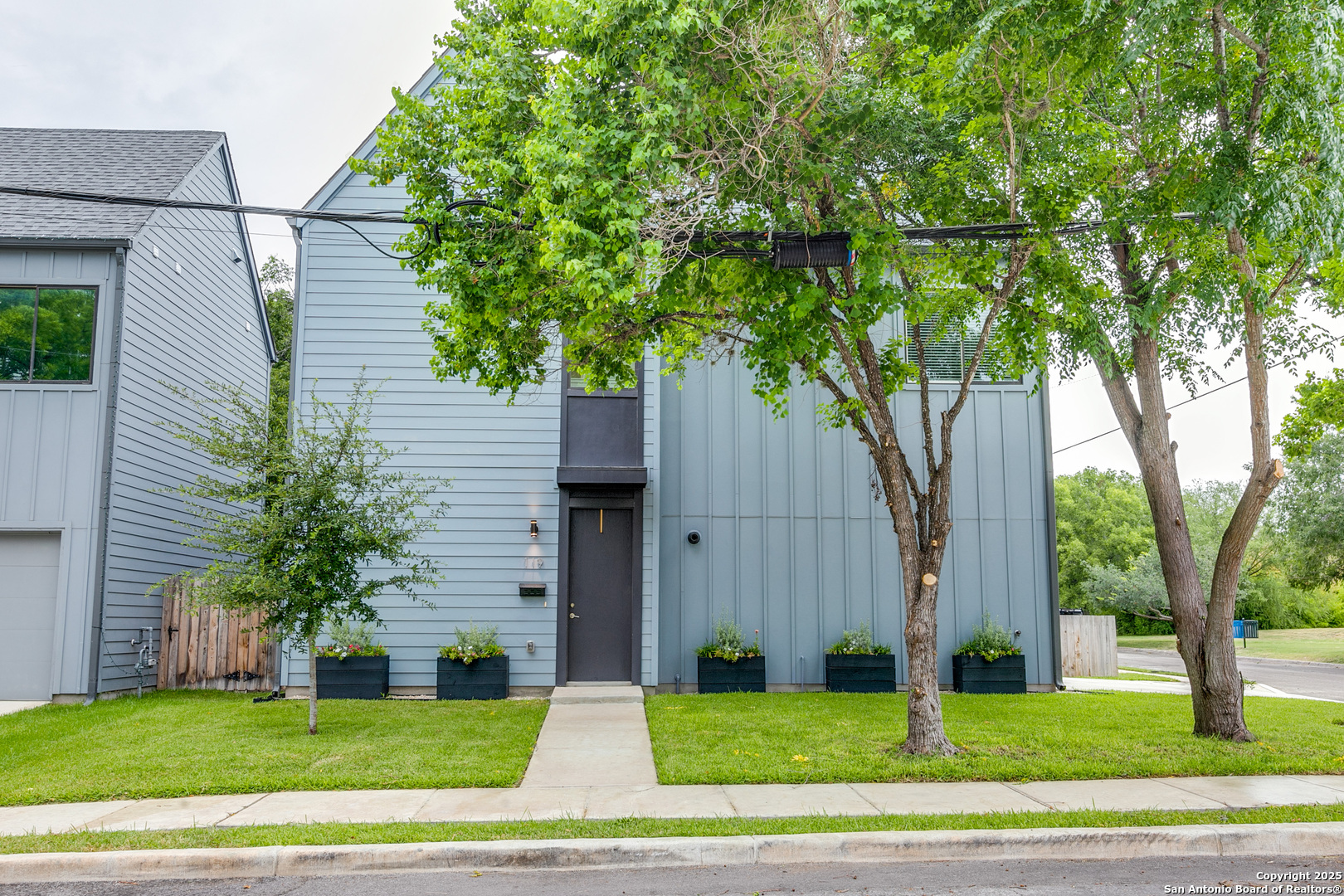 119 Carnahan