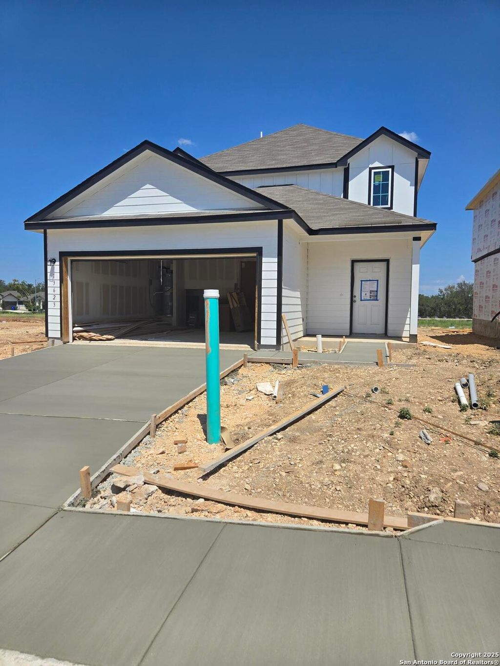 Photo of 13623 Helton Pass, St Hedwig, TX 78152 (MLS # 1894773)