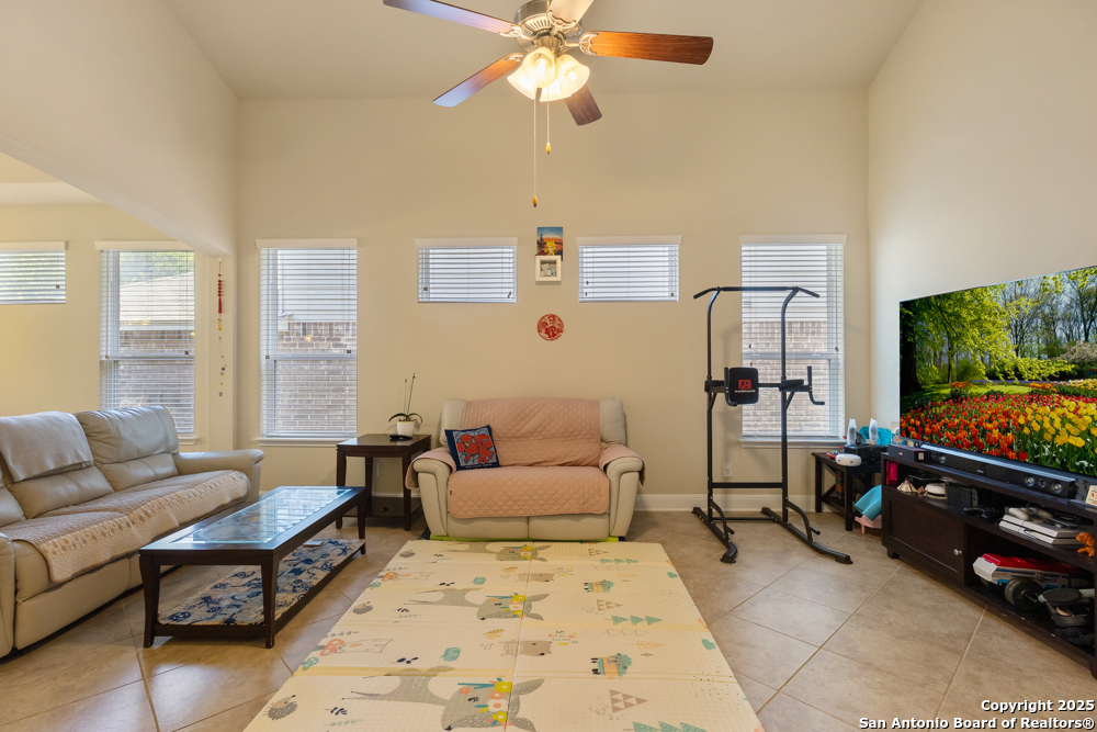 5722 Sweetwater