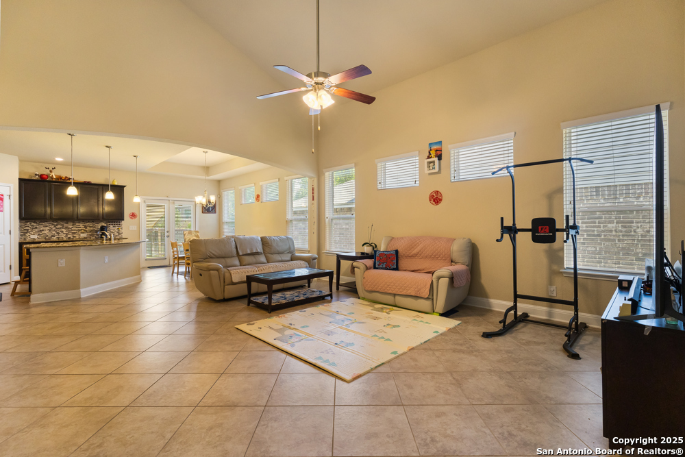 5722 Sweetwater