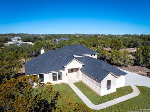 Photo of 742 Rayner Ranch, Spring Branch, TX 78070 (MLS # 1935257)