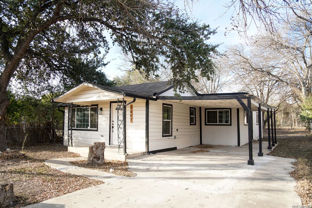 Photo of 5807 Mayo Dr, San Antonio, TX 78227 (MLS # 1938987)