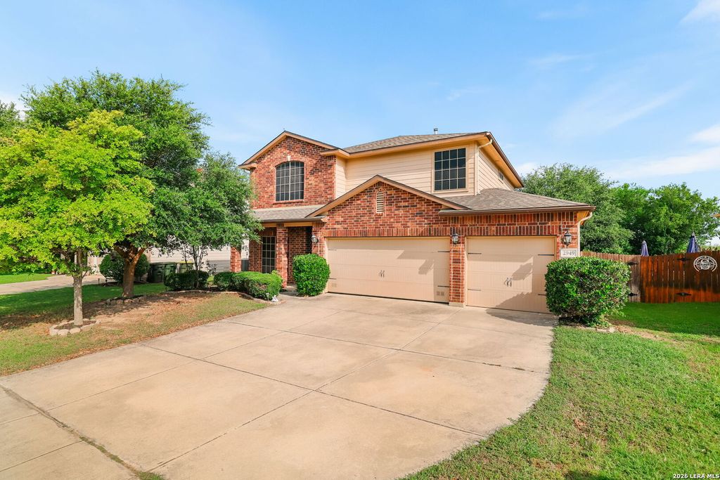 Photo of 2949 ASHWOOD RD, Schertz, TX 78108 (MLS # 1994544)