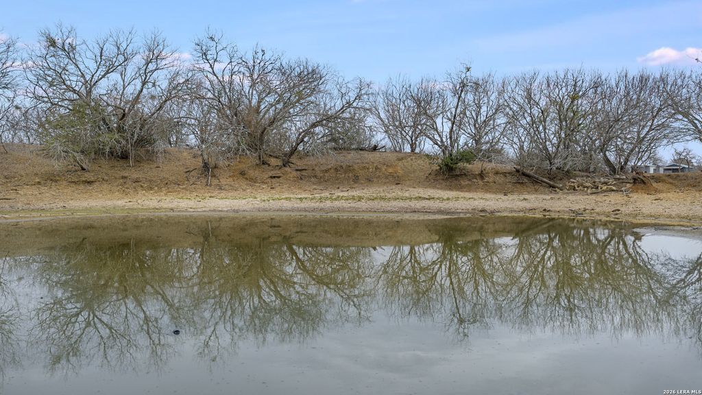 Photo of 000 County Road 454, Stockdale, TX 78160 (MLS # 1948568)