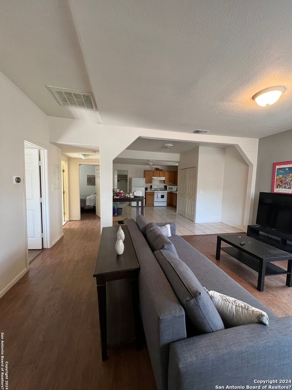 Photo of 1023 cherry, San Antonio, TX 78202 (MLS # 1947522)