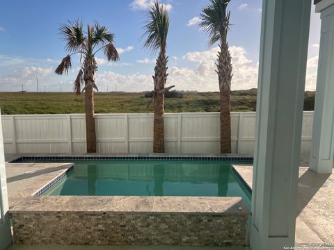 A home in Port Aransas