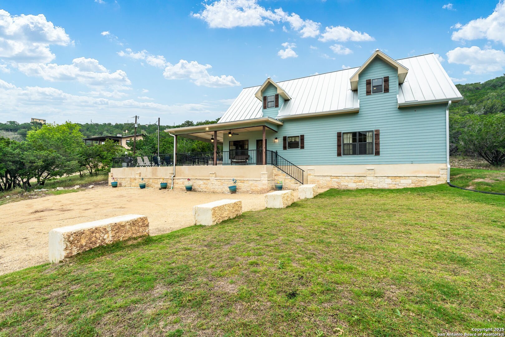 488 Canyon Oaks