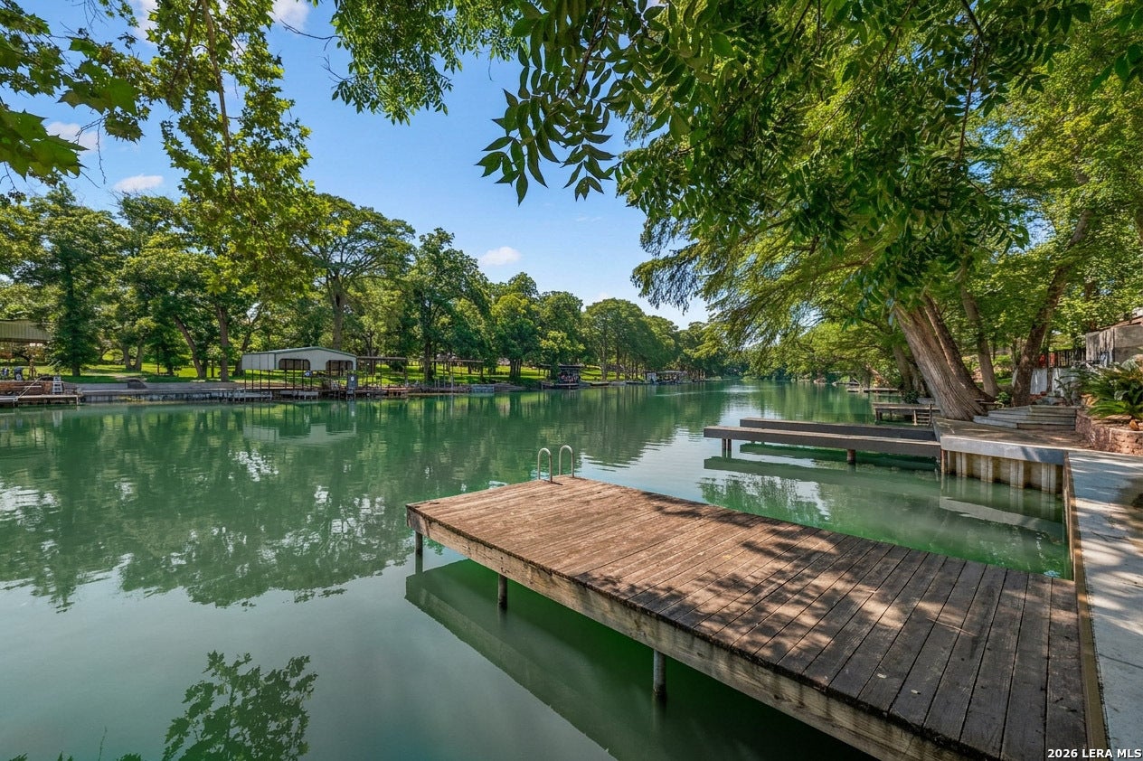 628 CYPRESS RDG