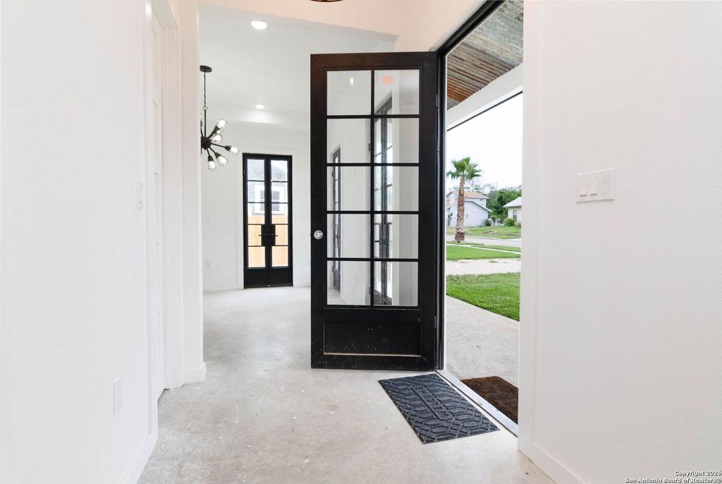 Photo of 1339 Schley, San Antonio, TX 78210 (MLS # 1931235)