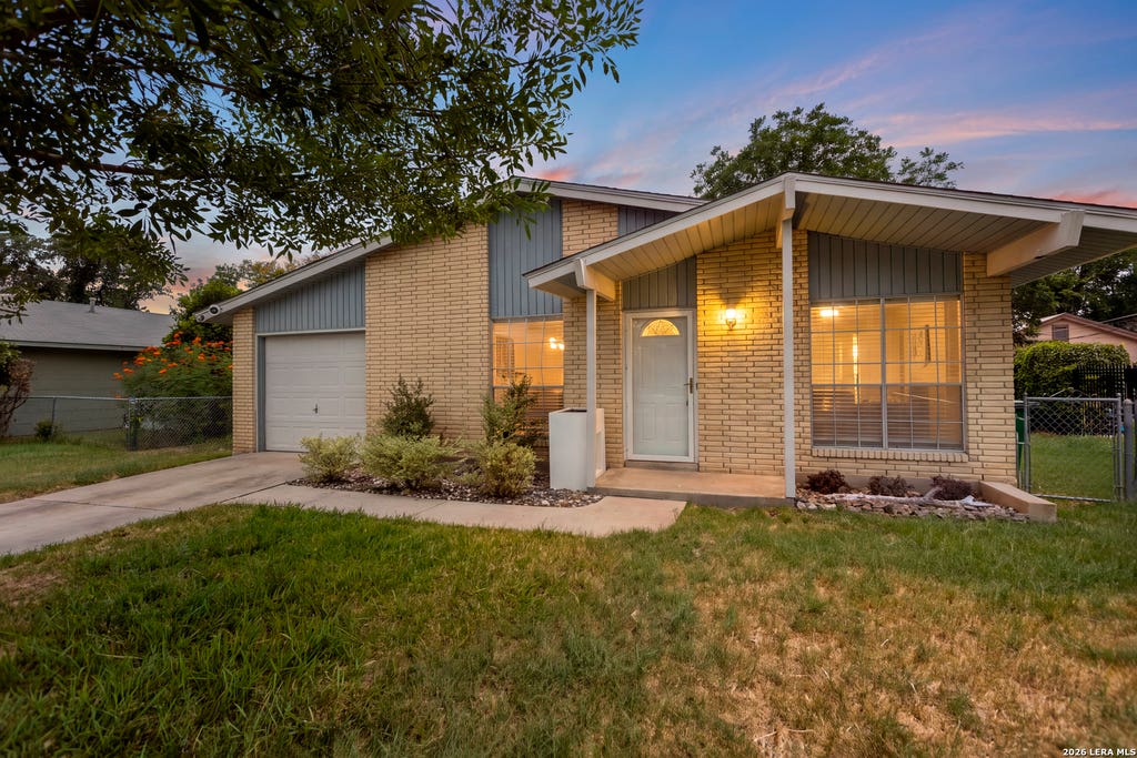 Photo of 9018 CHAMINADE DR, San Antonio, TX 78224 (MLS # 2008585)