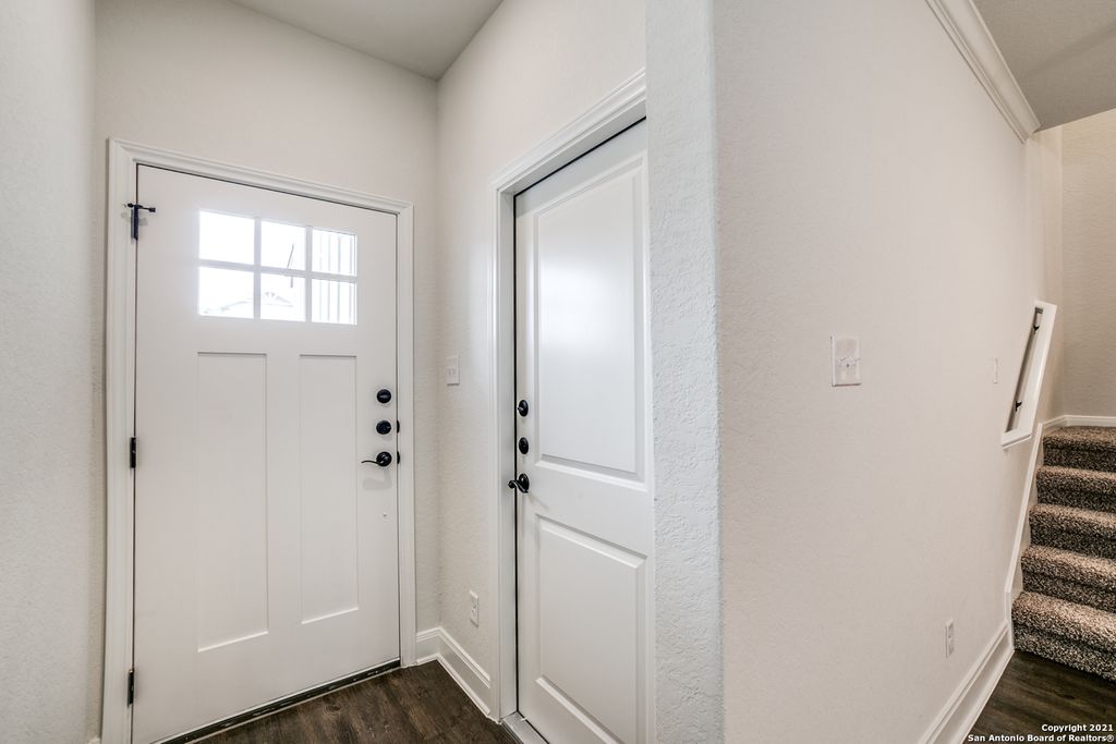 Photo of 10315 Lynwood Branch 102 #102, San Antonio, TX 78245 (MLS # 1938916)