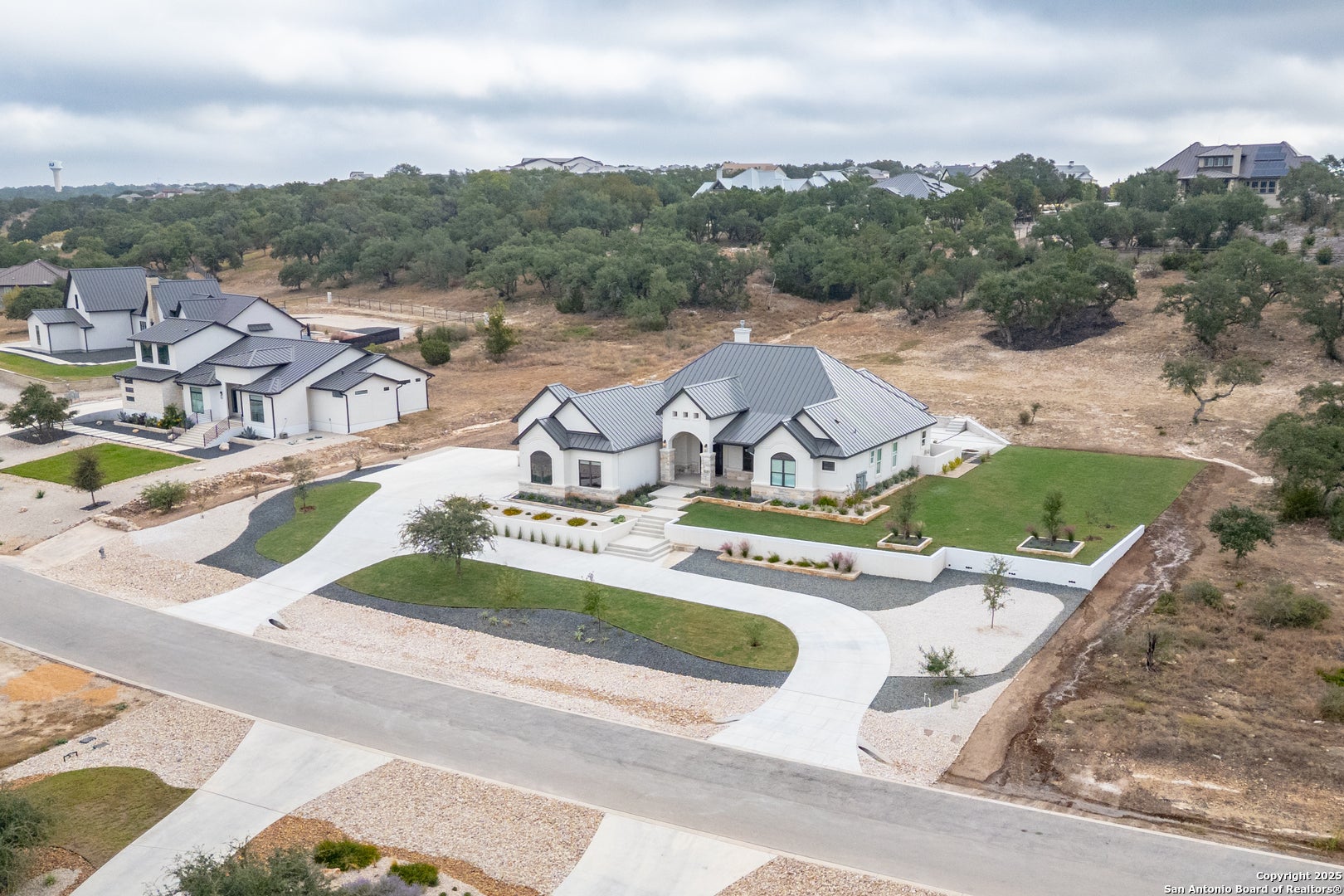5971 Colin Ridge