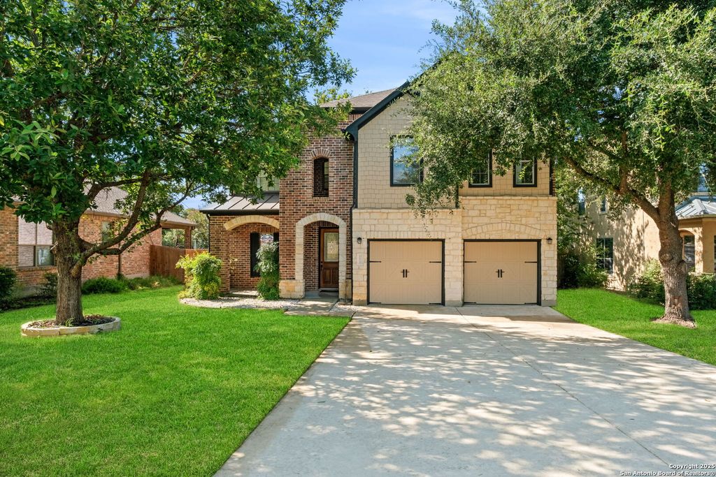 Photo of 113 Clear Water, Boerne, TX 78006 (MLS # 1863094)