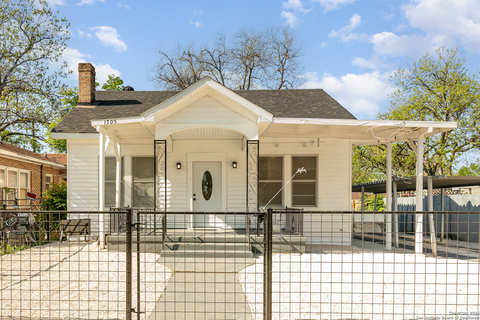 1705 Hicks