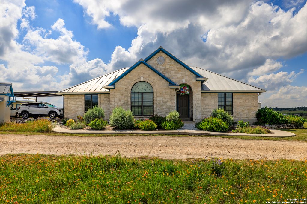 Photo of 564 Gypsum Mine Road, Fredericksburg, TX 78624 (MLS # 1913487)