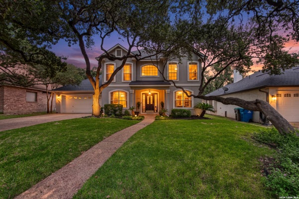16430 INWOOD COVE DR, SAN ANTONIO, TX 78248 - Image fc7438d783d873b1131a2d4c70dbf6b0/2001191905