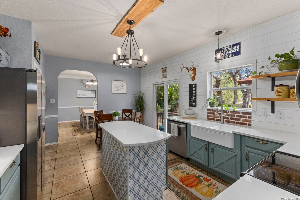 Photo of 530 Cactus Flower St, San Antonio, TX 78260 (MLS # 2019628)