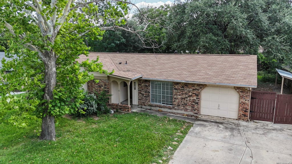Photo of 6614 PEACH TREE DR, San Antonio, TX 78238 (MLS # 2007201)