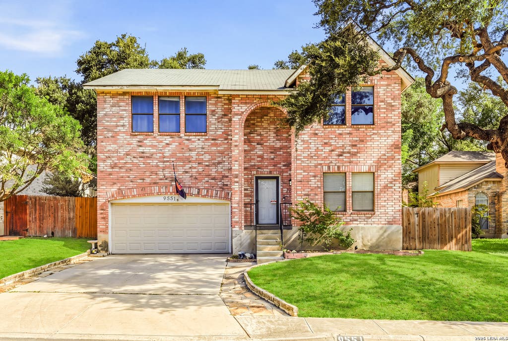 Photo of 9551 MAIDENSTONE DR, San Antonio, TX 78250 (MLS # 2008741)