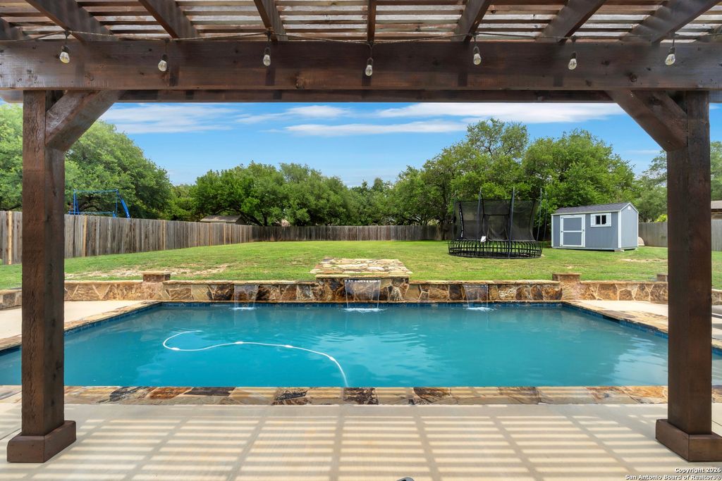 Photo of 28906 Balcones Crk, Boerne, TX 78006 (MLS # 1939369)