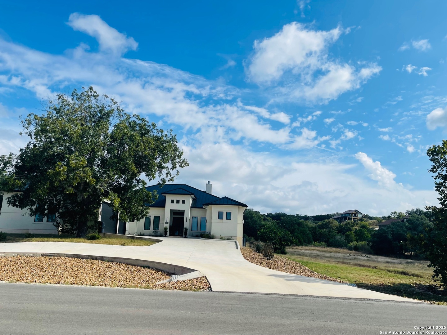 202 Mystic Shores Blvd