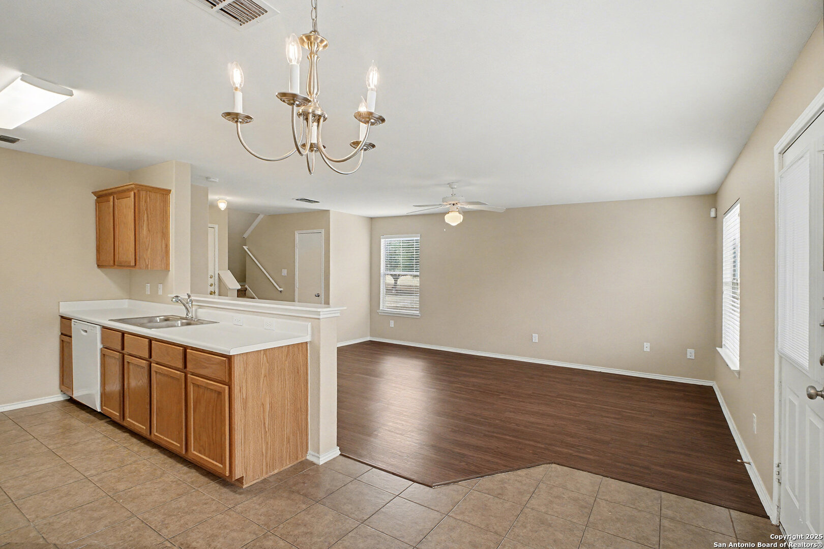 Search 9227 Mare Country