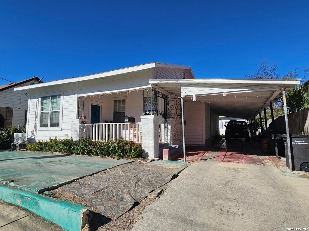 Photo of 121 Hess, San Antonio, TX 78212 (MLS # 1935985)