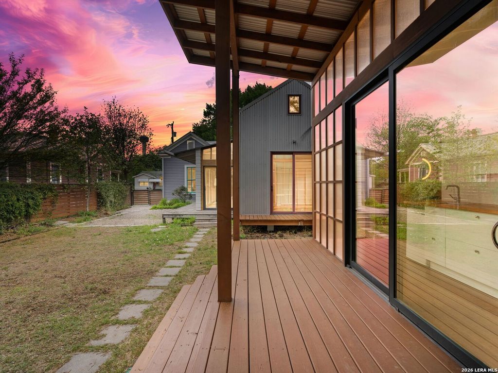 Photo of 318 Sadie Street, San Antonio, TX 78210 (MLS # 1958137)