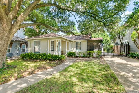 217 corona Alamo Heights TX 78209