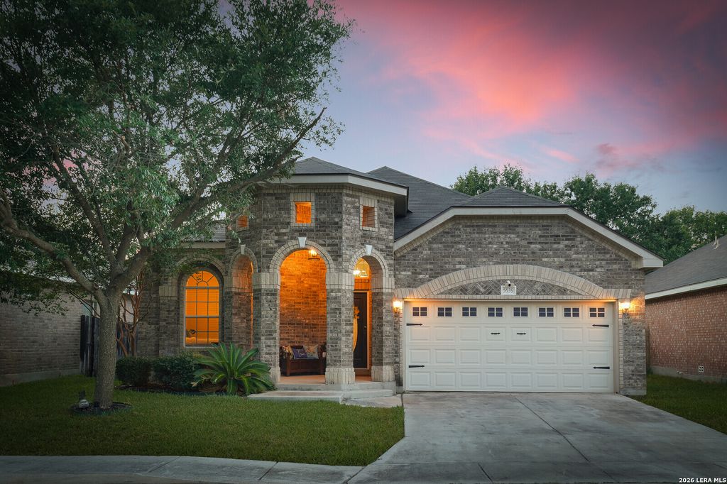 Photo of 5539 Cross Pond, San Antonio, TX 78249 (MLS # 1955068)