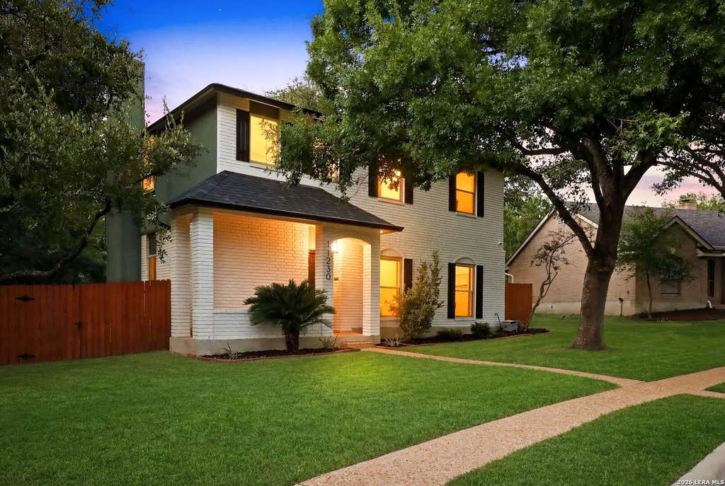 Photo of 11230 Woodridge Frst, San Antonio, TX 78249 (MLS # 2001030)