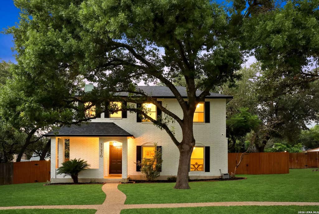 Photo of 11230 Woodridge Frst, San Antonio, TX 78249 (MLS # 2001030)