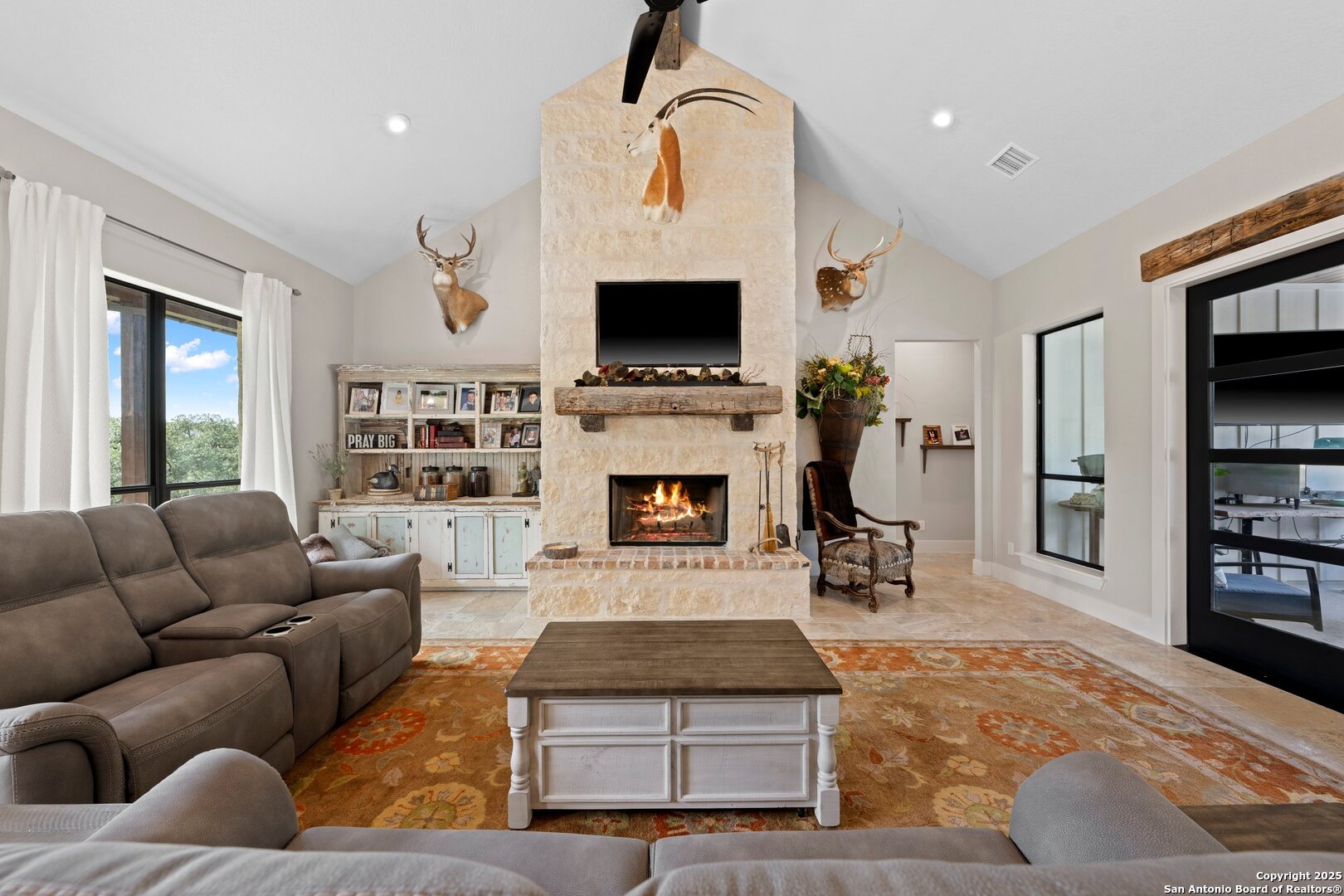 129 Sage Oaks Trail