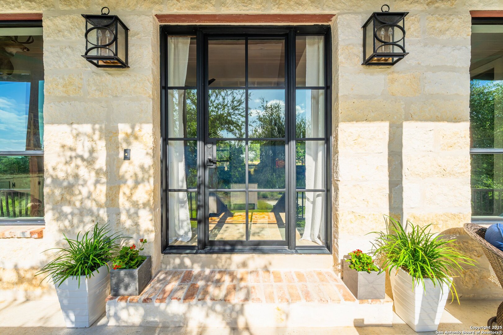129 Sage Oaks Trail