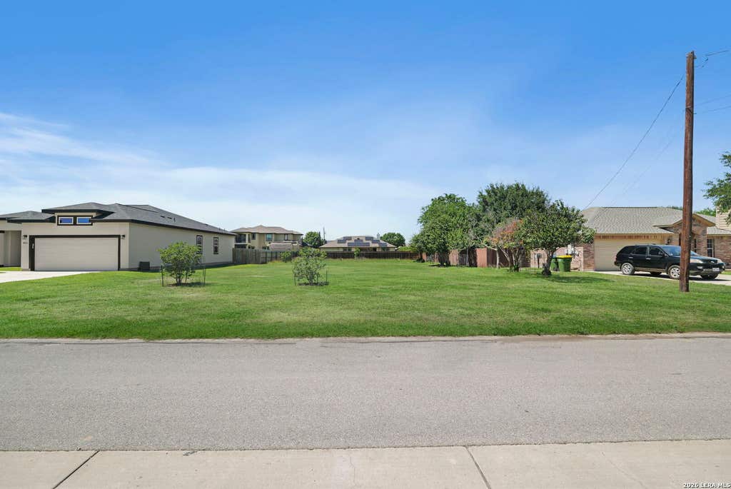 Photo of 8497 VENTURA BLVD, Selma, TX 78154 (MLS # 1966446)