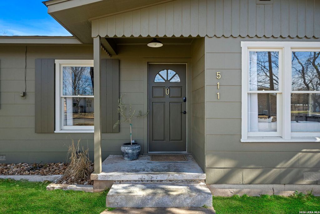 Photo of 511 Olive St, Fredericksburg, TX 78624 (MLS # 1944230)